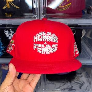 Red Homme Femme Cap